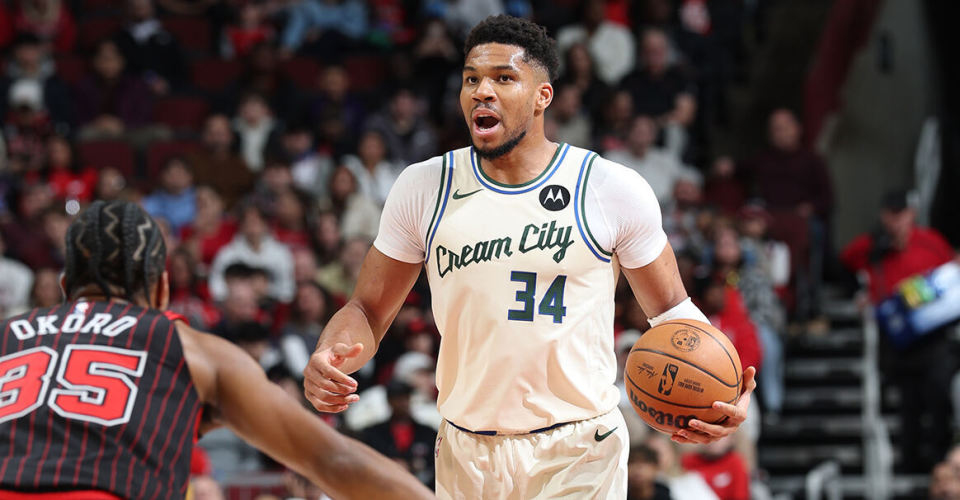 九游体育-包含字母哥赛事官方发布绝杀新规，FPX争议不断！的词条