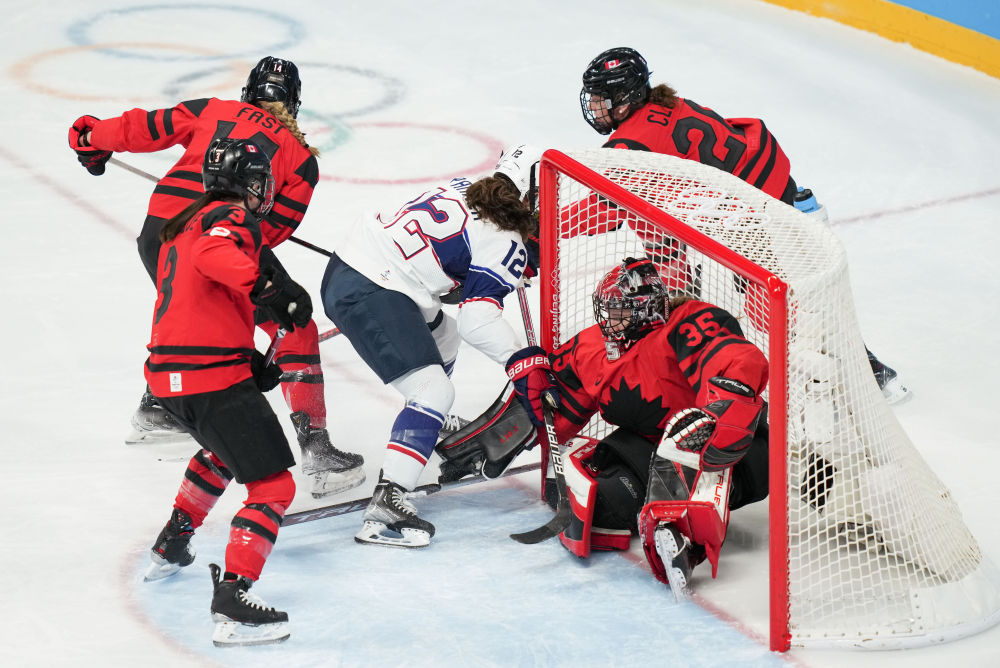 九游-穆古鲁扎遭遇五连败，加拿大队教练面临压力！的简单介绍